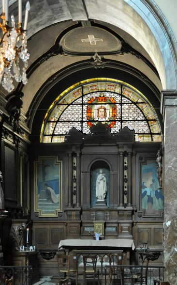 La chapelle latérale Sainte–Thérèse et ses tableaux d'Amédée et Paul Buffet