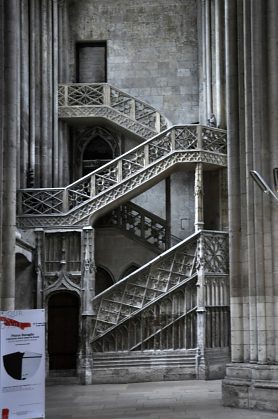 L'escalier de la bibliothèque du chapitre