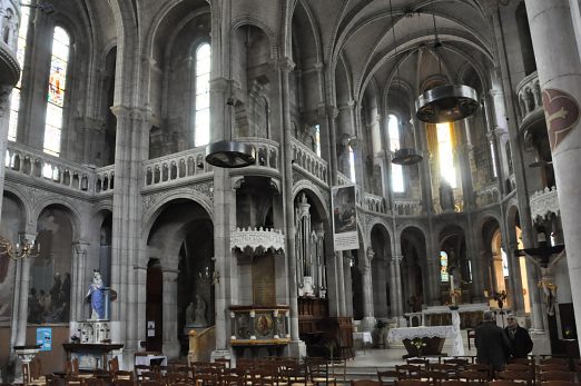 Vue d'ensemble du transept gauche et du chœur