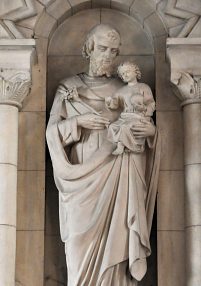 Saint Joseph portant l'Enfant